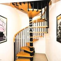 Flat at the first line of the sea / lake in Spain, Catalunya, Girona, 98 sq.m.