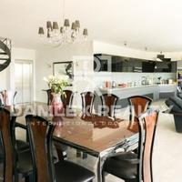 Villa in Spain, Catalunya, Girona, 550 sq.m.