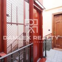 Апартаменты в центре города в Испании, Каталония, 196 кв.м.