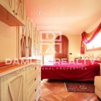 Апартаменты в центре города в Испании, Каталония, 196 кв.м.