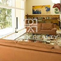 Вилла в пригороде в Испании, Каталония, Жирона, 690 кв.м.