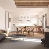 Flat in the city center in Spain, Catalunya, Barcelona, 60 sq.m.