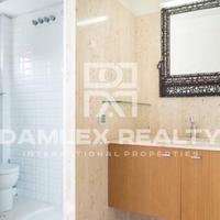 Квартира в центре города в Испании, Каталония, 145 кв.м.