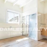 Квартира в центре города в Испании, Каталония, 145 кв.м.