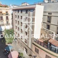 Apartment in the city center in Spain, Catalunya, Barcelona, 105 sq.m.