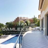 Вилла в Испании, Каталония, Багур, 425 кв.м.