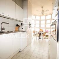 Flat at the first line of the sea / lake in Spain, Catalunya, 146 sq.m.