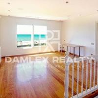 Villa at the first line of the sea / lake in Spain, Catalunya, Begur, 580 sq.m.