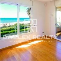 Villa at the first line of the sea / lake in Spain, Catalunya, Begur, 580 sq.m.