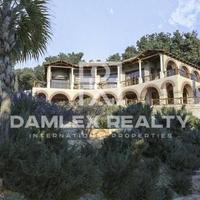 Вилла в Испании, Каталония, Жирона, 592 кв.м.