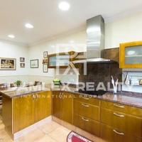 Вилла в пригороде в Испании, Каталония, Багур, 400 кв.м.