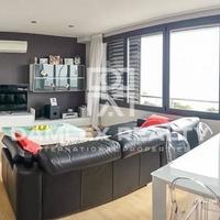 Apartment at the first line of the sea / lake in Spain, Catalunya, Begur, 140 sq.m.