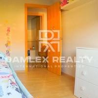 Apartment at the first line of the sea / lake in Spain, Catalunya, Begur, 140 sq.m.