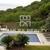 Вилла в Испании, Каталония, Багур, 450 кв.м.