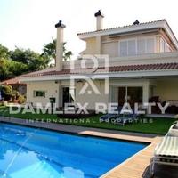 Villa in Spain, Catalunya, Begur, 500 sq.m.