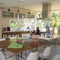 Villa in Spain, Catalunya, Begur, 500 sq.m.