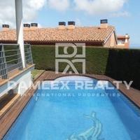 Дом в Испании, Каталония, Багур, 310 кв.м.