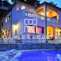 Вилла в пригороде в Испании, Каталония, Жирона, 300 кв.м.