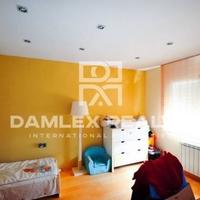 Вилла в Испании, Каталония, Жирона, 220 кв.м.