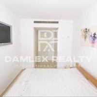 Квартира на второй линии моря/озера в Испании, Каталония, Барселона, 116 кв.м.