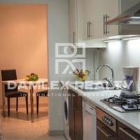 Flat in the city center in Spain, Catalunya, 100 sq.m.