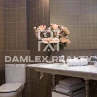 Flat in the city center in Spain, Catalunya, 100 sq.m.