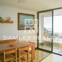 Flat at the first line of the sea / lake in Spain, Catalunya, Girona, 360 sq.m.