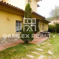 Вилла в Испании, Каталония, Багур, 330 кв.м.