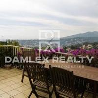 Вилла в Испании, Каталония, Багур, 330 кв.м.