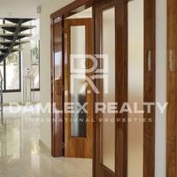 Вилла в Испании, Каталония, Багур, 450 кв.м.