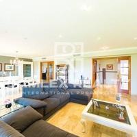 Вилла в пригороде в Испании, Каталония, Багур, 600 кв.м.