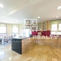 Вилла в пригороде в Испании, Каталония, Багур, 600 кв.м.