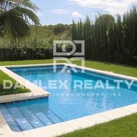 Вилла в Испании, Каталония, Багур, 400 кв.м.