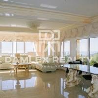 House in Spain, Catalunya, Girona, 290 sq.m.