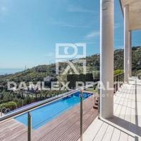 Вилла в Испании, Каталония, Жирона, 454 кв.м.