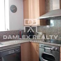 Flat at the first line of the sea / lake in Spain, Catalunya, Barcelona, 100 sq.m.