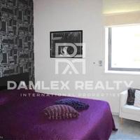 Flat at the first line of the sea / lake in Spain, Catalunya, Barcelona, 100 sq.m.