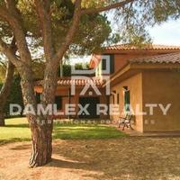 Вилла в Испании, Каталония, Жирона, 268 кв.м.