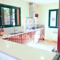 Вилла в Испании, Каталония, Жирона, 268 кв.м.