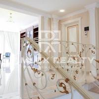 Villa in Spain, Catalunya, Girona, 500 sq.m.