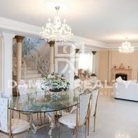 Villa in Spain, Catalunya, Girona, 500 sq.m.