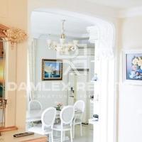 Villa in Spain, Catalunya, Girona, 500 sq.m.