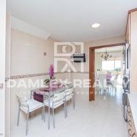 Таунхаус в Испании, Каталония, Жирона, 325 кв.м.