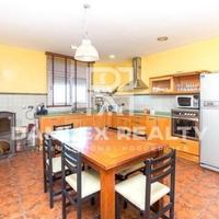 Villa in Spain, Catalunya, Girona, 320 sq.m.