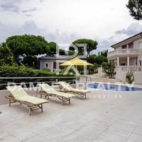 Villa in Spain, Catalunya, Girona, 556 sq.m.