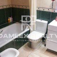 Apartment in the city center in Spain, Catalunya, Girona, 180 sq.m.