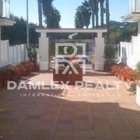 Townhouse in the suburbs in Spain, Catalunya, Girona, 140 sq.m.