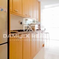 Flat at the first line of the sea / lake in Spain, Catalunya, 116 sq.m.