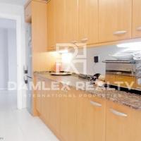 Flat at the first line of the sea / lake in Spain, Catalunya, 116 sq.m.