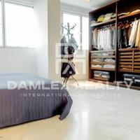 Flat at the first line of the sea / lake in Spain, Catalunya, 116 sq.m.